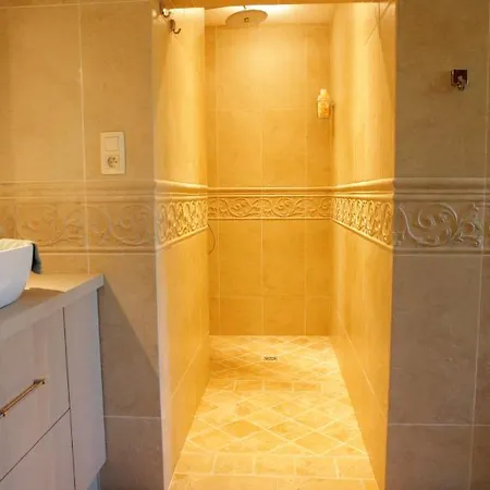 La Croix Bala Holiday home *